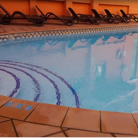 Tossa Center Ξενοδοχείο