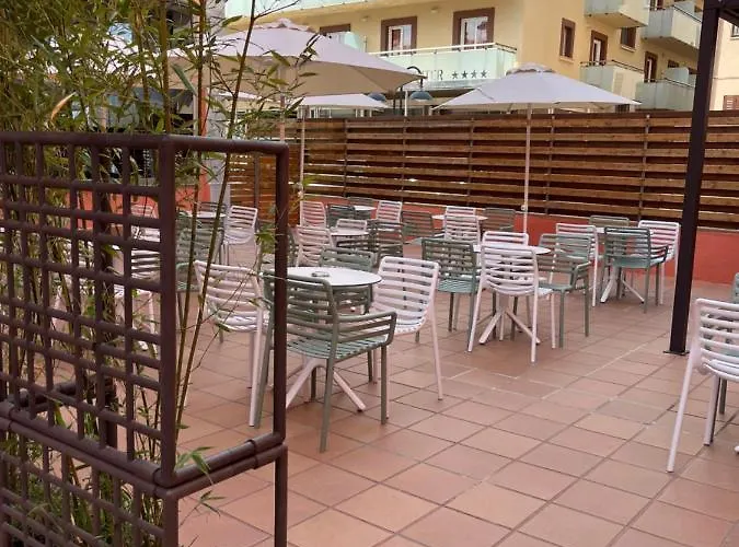 Tossa Center 4*