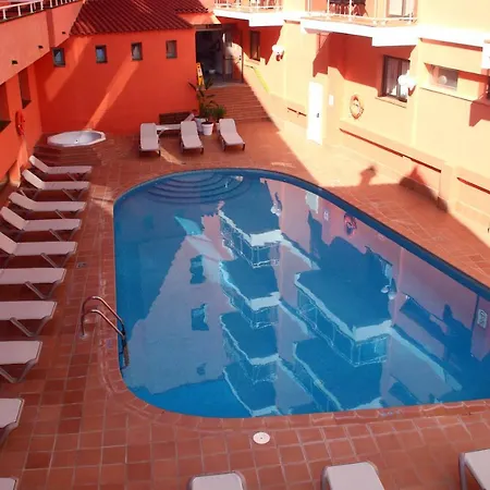 Hotell Tossa Center