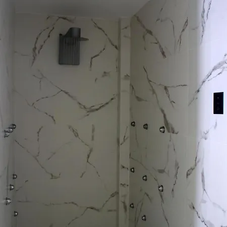 מלון Tossa Center