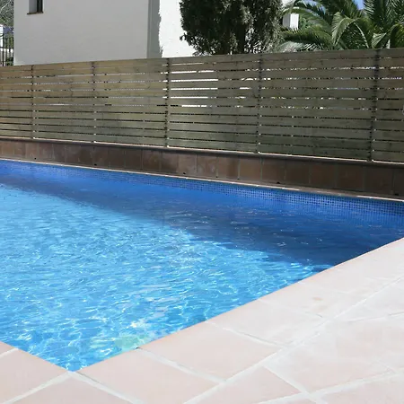 מלון Tossa Center 4*