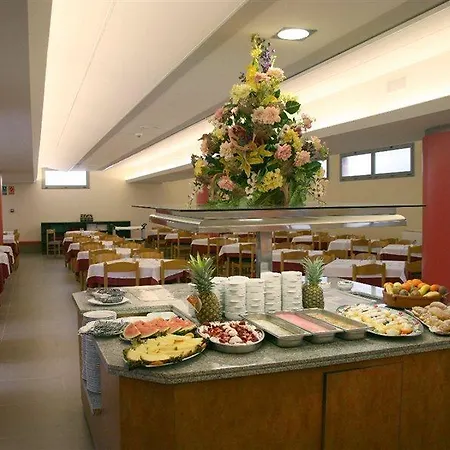Tossa Center ホテル 4*