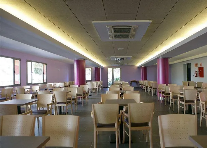 Tossa Center 酒店